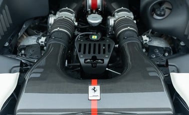 Ferrari 458 Speciale Aperta 50