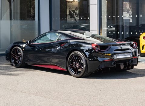 Ferrari 488 GTB Tailor Made 4