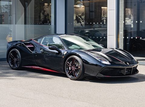 Ferrari 488 GTB Tailor Made 2