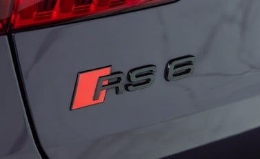 Audi RS6 AVANT VORSPRUNG 35