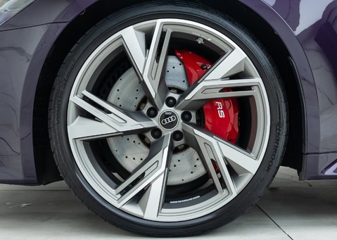 Audi RS6 AVANT VORSPRUNG 