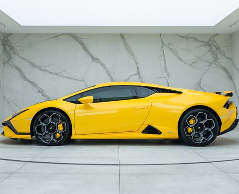 Lamborghini Huracan Tecnica 