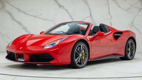 Ferrari 488 SPIDER 