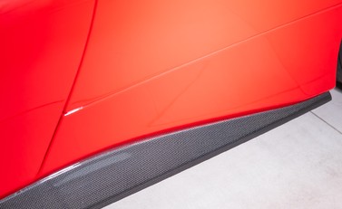 Ferrari 488 SPIDER 34