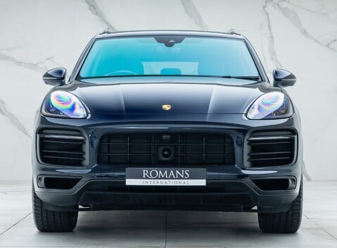 Porsche Cayenne V6 E-Hybrid PLATINUM EDITION 4