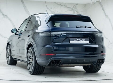 Porsche Cayenne V6 E-Hybrid PLATINUM EDITION 7