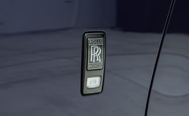 Rolls-Royce Wraith Black Badge 33
