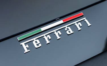 Ferrari F8 Tributo 30