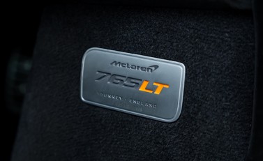 McLaren 765LT 28