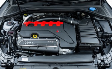 Audi RS3 SPORTBACK VORSPRUNG 46