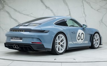 Porsche 911 S/T 3
