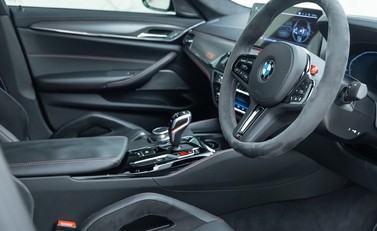 BMW M5 CS 10
