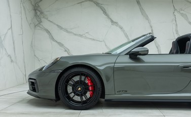 Porsche 911 Targa 4 GTS (992) 35