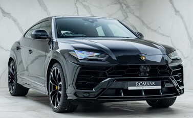 Lamborghini Urus 6