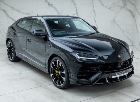 Lamborghini Urus 8