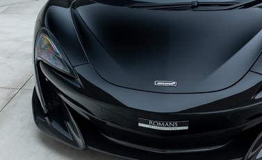 McLaren 600LT Spider 28