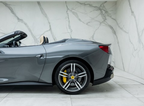 Ferrari Portofino 35