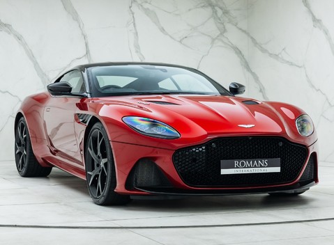 Aston Martin DBS Superleggera 9