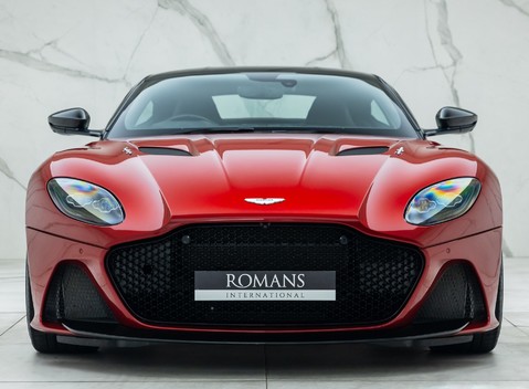 Aston Martin DBS Superleggera 7