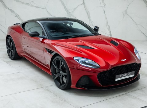 Aston Martin DBS Superleggera 11