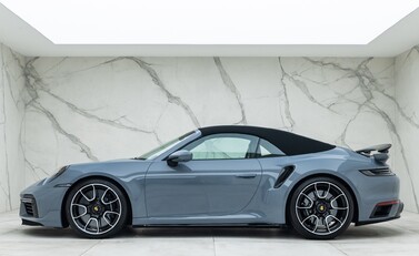 Porsche 911 Turbo S CABRIOLET (992) 4