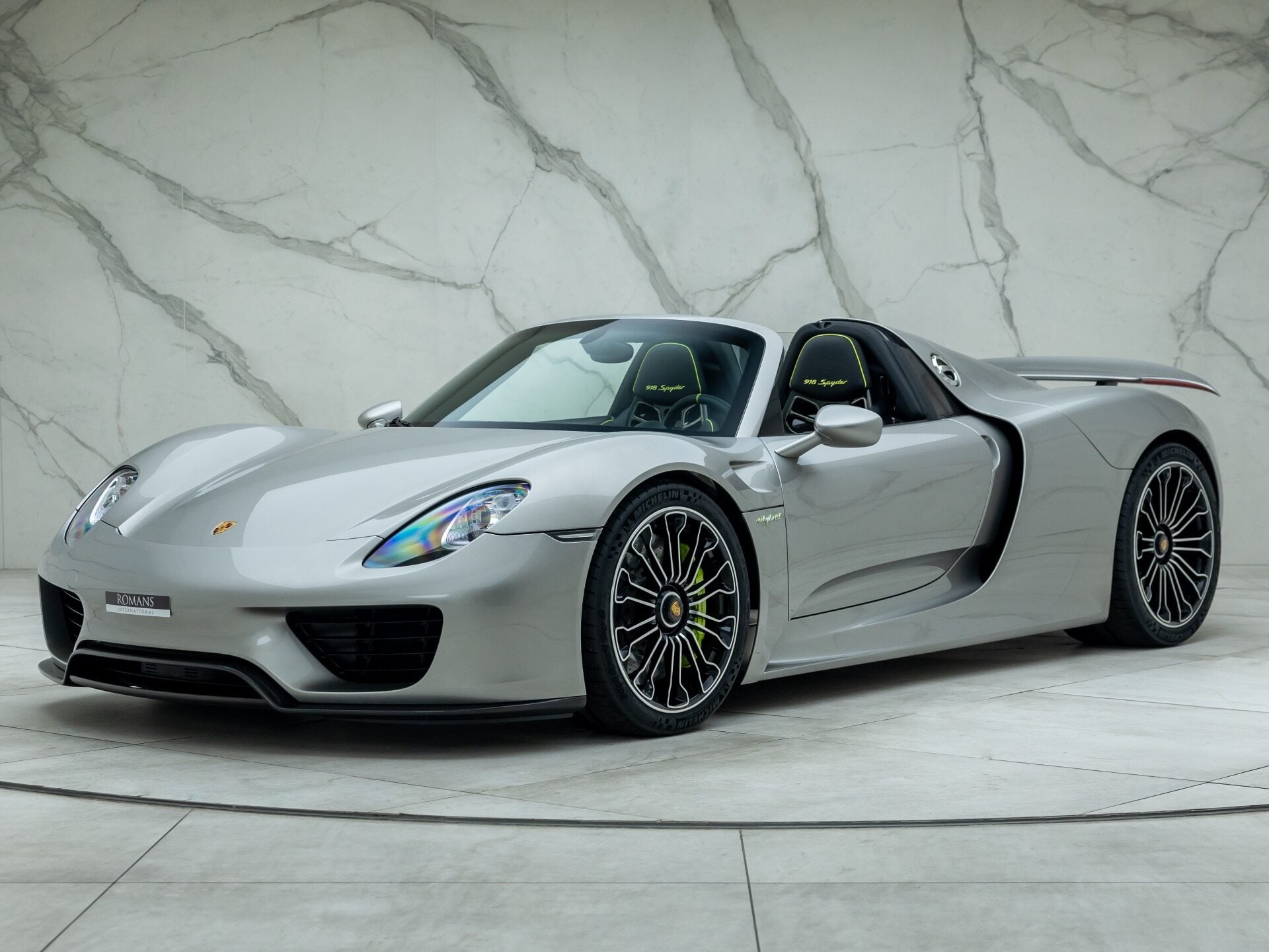 Used Porsche 918 Spyder for sale | Platinum Silver Metallic