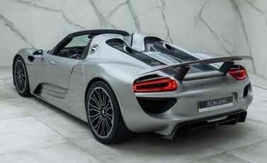 Porsche 918 Spyder 13