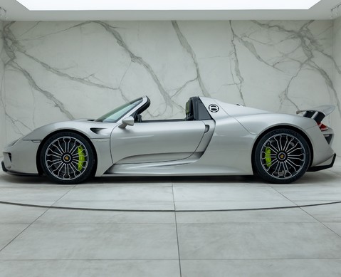 Porsche 918 Spyder 