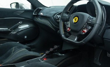 Ferrari 488 Pista 10