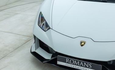 Lamborghini Huracan LP 640-4 EVO SPYDER 29