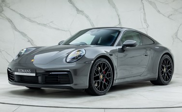 Porsche 911 Carrera 4S 1