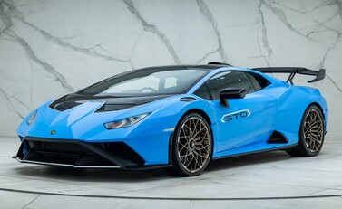 Lamborghini Huracan STO 1