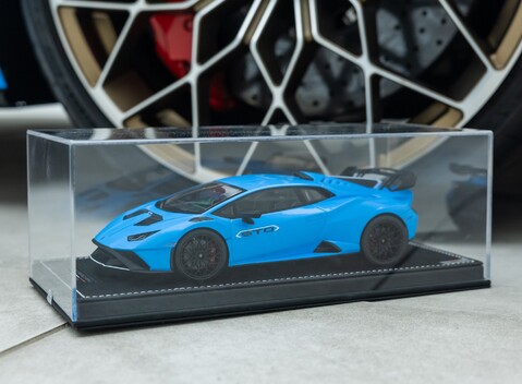 Lamborghini Huracan STO 52