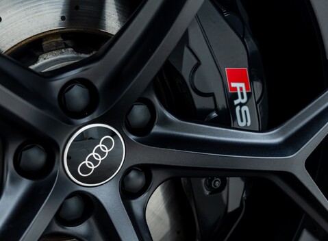 Audi RS6 Avant Performance Carbon Vorsprung 33