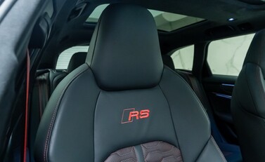 Audi RS6 Avant Performance Carbon Vorsprung 12