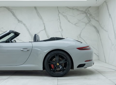 Porsche 911 Carrera S CABRIOLET (991.2) 34