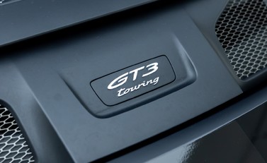 Porsche 911 GT3 TOURING (992) 32