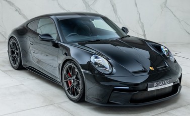 Porsche 911 GT3 TOURING (992) 8