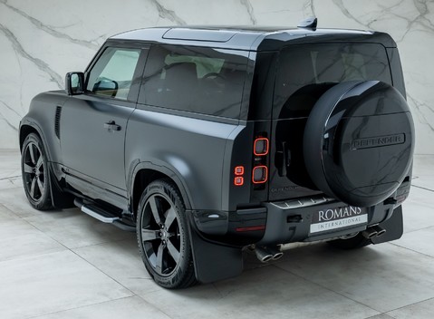 Land Rover Defender 90 V8 CARPATHIAN EDITION 9