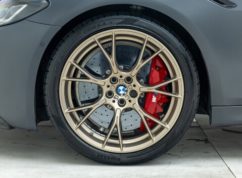 BMW M5 CS 33