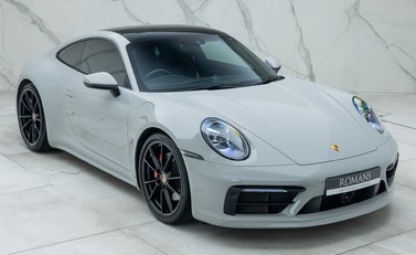 Porsche 911 Carrera 4S (992) 8