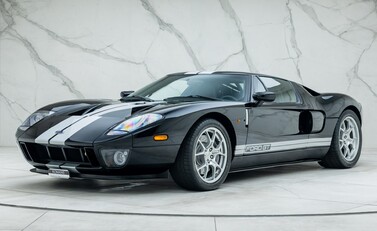 Ford GT 1