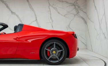 Ferrari 458 SPIDER 39