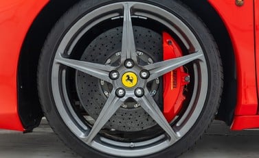 Ferrari 458 SPIDER 28