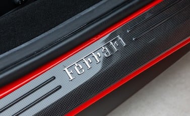 Ferrari 458 SPIDER 24
