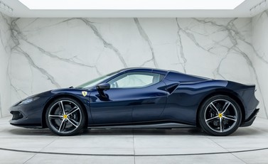Ferrari 296 GTS 4