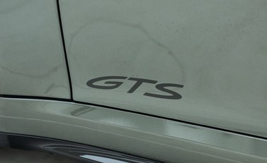 Porsche 911 Targa 4 GTS (992) 32