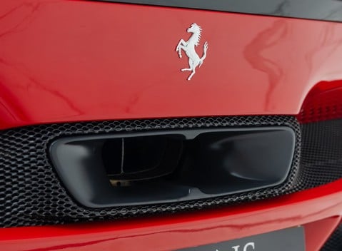 Ferrari 296 GTS 40
