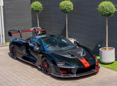 McLaren Senna 16