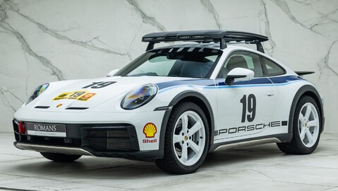 Porsche 911 Dakar (992) 